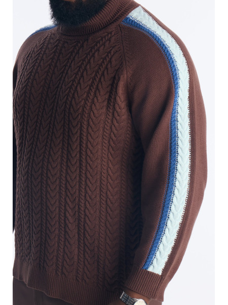 Светр з коміром-гольф та контрастними вставками