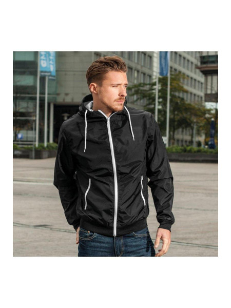 Піджак на вітровому бігунці