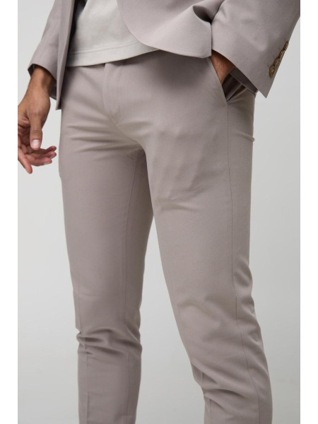 Укорочені костюмні штани звуженого крою