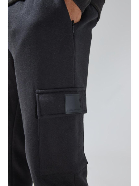 Man Active Gym Regular Fit Cargo Jogger