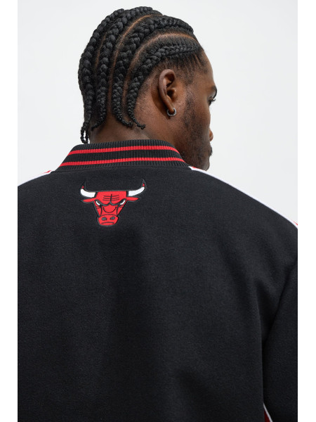 Варсіті-куртка Bulls Twin Turbo