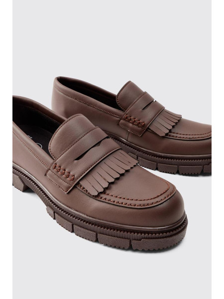 Pu Chunky Sole Tassel Loafer у коричневому