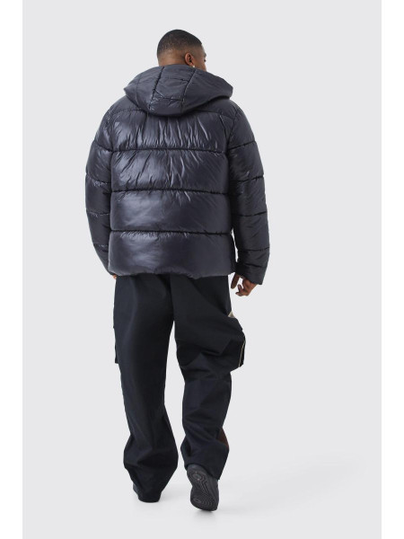 Чорна блискуча куртка-пуховик із капюшоном